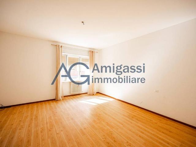 Appartamento in affitto a Loreto, Bergamo