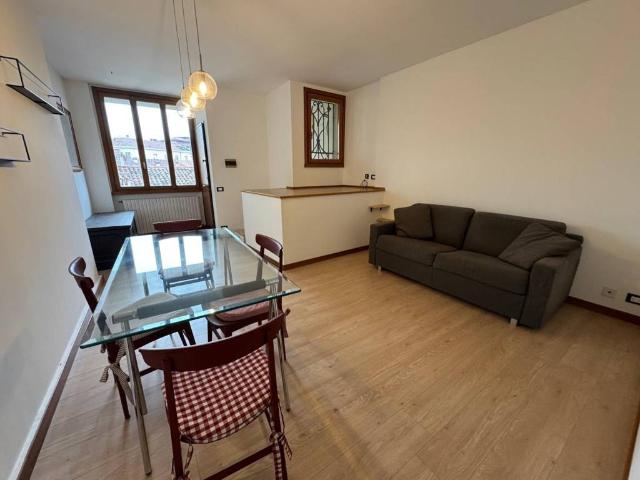 Appartamento in affitto a Città Alta, Bergamo