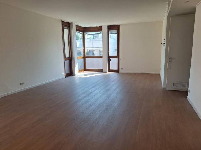 Appartamento in affitto a Città Alta, Bergamo