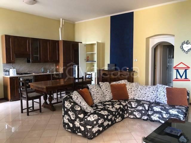 Appartamento in affitto a Nembro, Bergamo