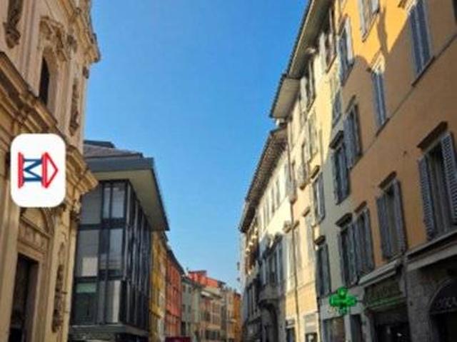 Appartamento in affitto a Città Alta, Bergamo