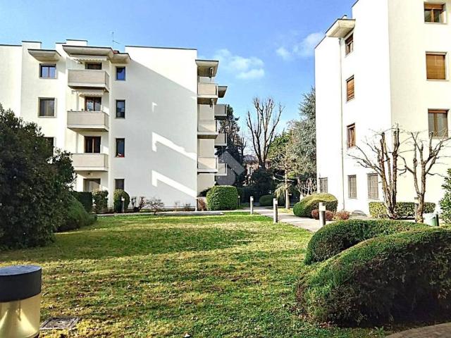 Appartamento in affitto a Bergamo, Lombardia