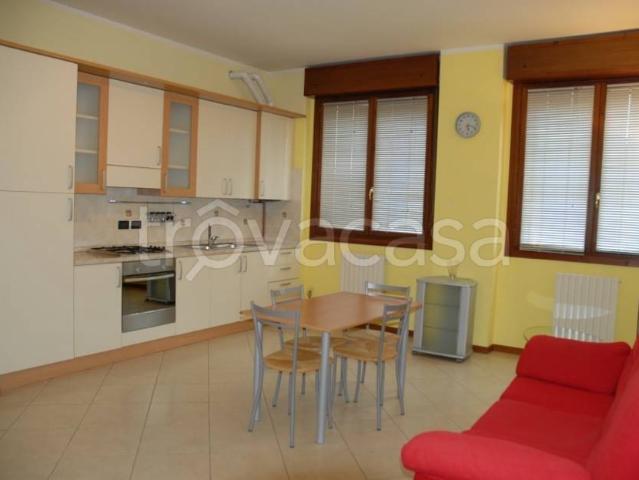 Appartamento in affitto a Bergamo, Lombardia