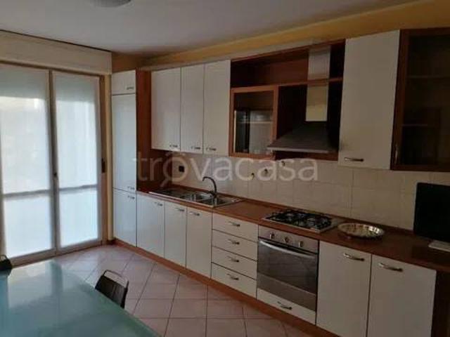 Appartamento in affitto a Campello Sul Clitunno, Umbria