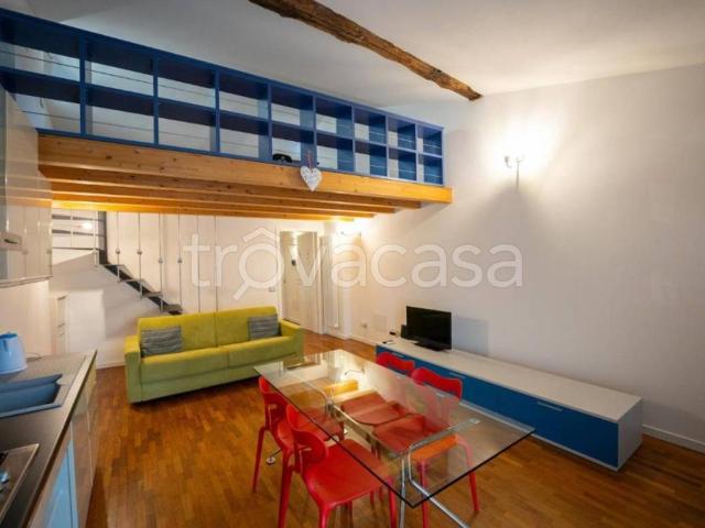 Appartamento in affitto a Città Alta, Bergamo