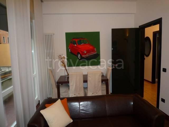 Appartamento in affitto a Borgo Palazzo, Bergamo
