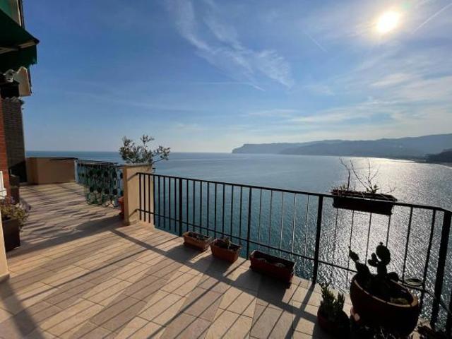 Appartamento in affitto a Merello, Bergeggi