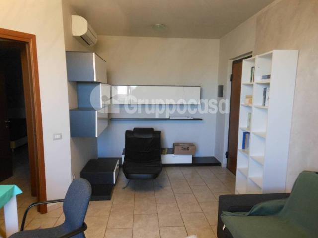Appartamento in affitto a Bernate Ticino, Lombardia