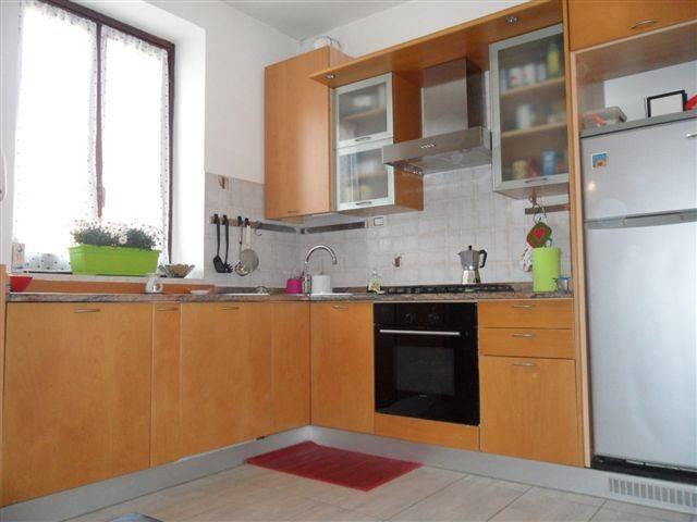 Appartamento in affitto a Biassono