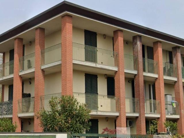 Appartamento in affitto a San Giorgio al Lambro, Biassono