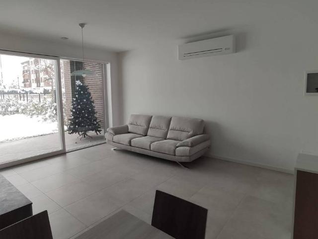 Appartamento in affitto a Biassono, Lombardia