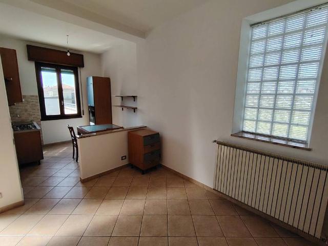 Appartamento in affitto a Biassono, Lombardia