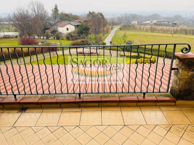 Appartamento in affitto a Famolasco, Piemonte
