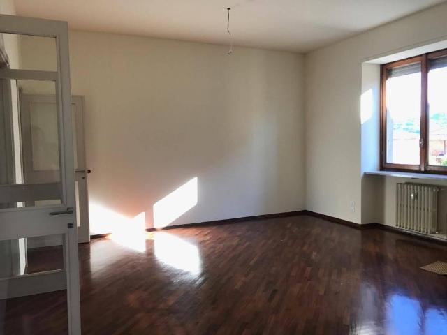 Appartamento in affitto a Vernato, Piemonte