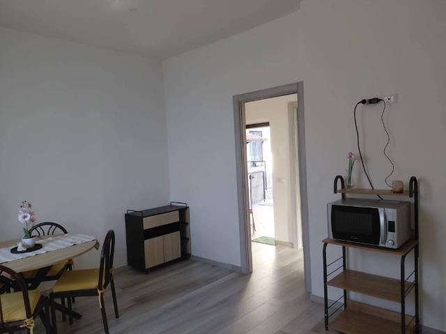 Appartamento in affitto a Monello, Binago