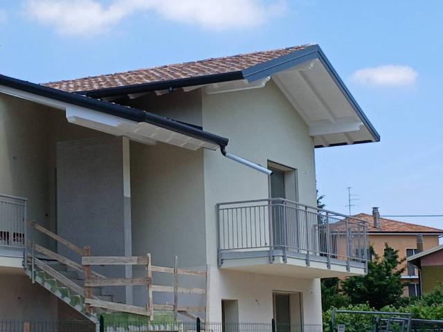Appartamento in affitto a Monello, Binago