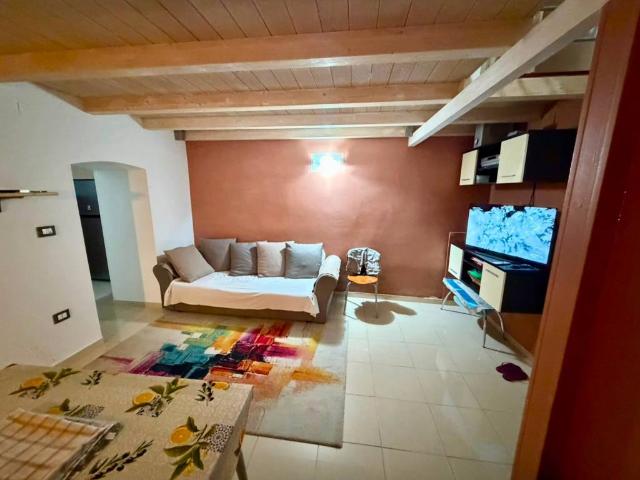 Appartamento in affitto a Puglia, Barletta-andria-trani