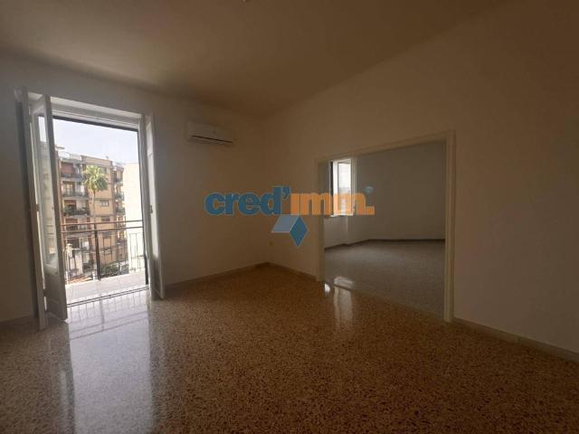Appartamento in affitto a Puglia, Barletta-andria-trani