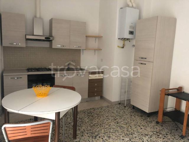 Appartamento in affitto a Peveranza, Cairate