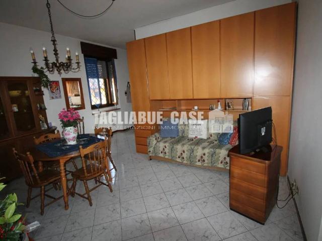 Appartamento in affitto a Cassina Nuova, Bollate