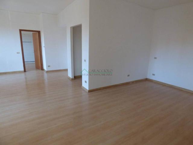 Appartamento in affitto a Ospiate, Bollate