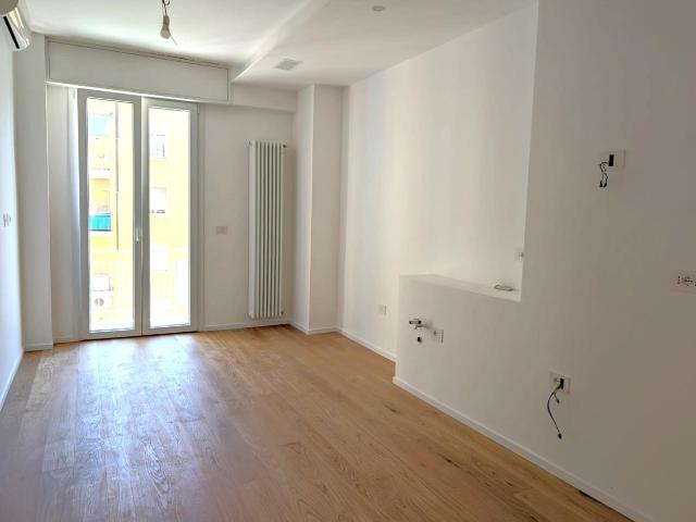 Appartamento in vendita a Porto-Saragozza, Bologna