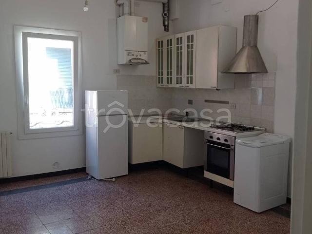 Appartamento in affitto a Santo Stefano, Bologna