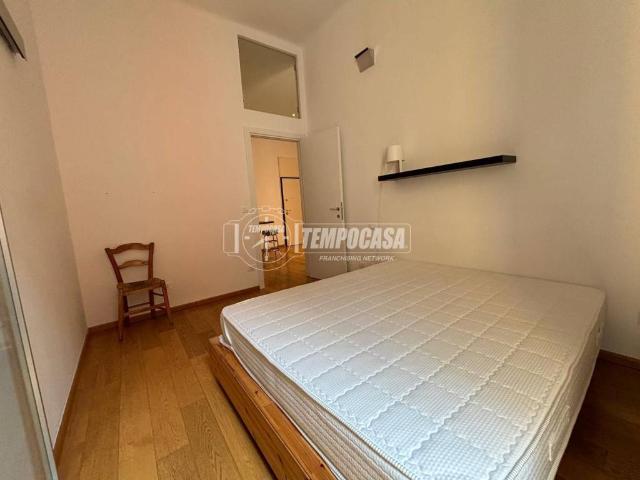 Appartamento in affitto a Santo Stefano, Bologna