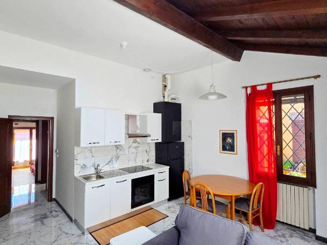 Appartamento in affitto a Santo Stefano, Bologna