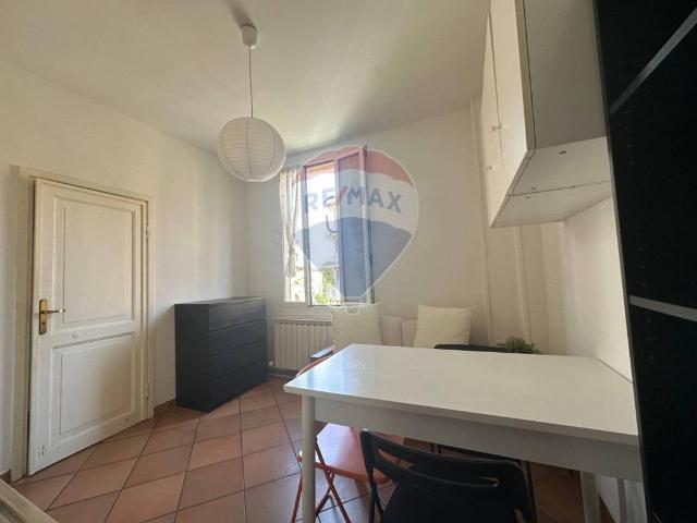 Appartamento in affitto a Santo Stefano, Bologna