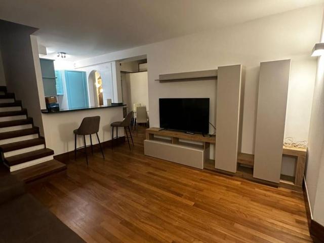 Appartamento in affitto a Santo Stefano, Bologna