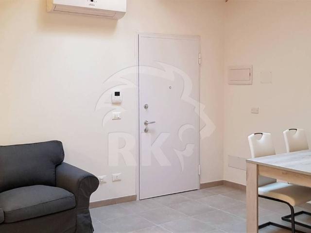 Appartamento in affitto a Santo Stefano, Bologna