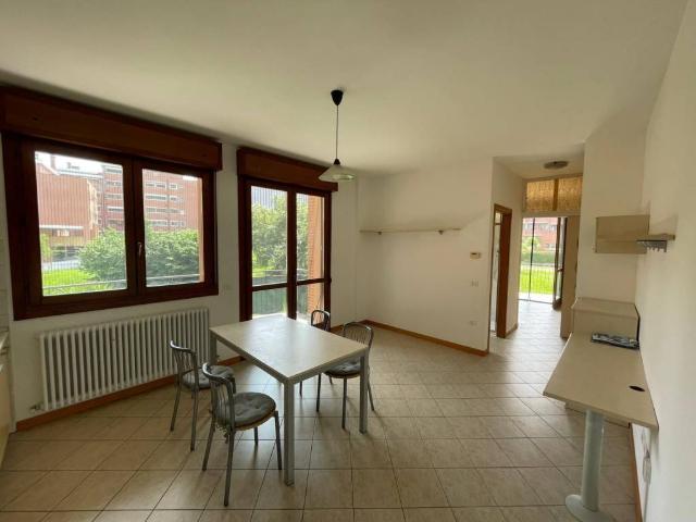 Appartamento in affitto a Quartiere Navile, Bologna