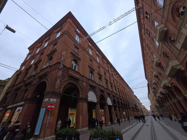 Appartamento in affitto a Santo Stefano, Bologna