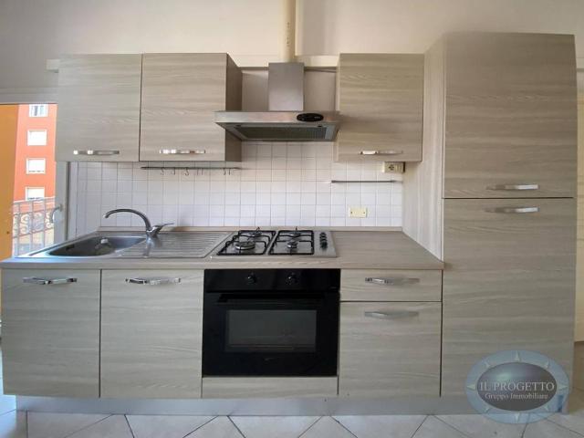 Appartamento in affitto a Bologna, Reggio Emilia