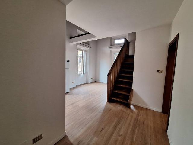 Appartamento in affitto a Santo Stefano, Bologna