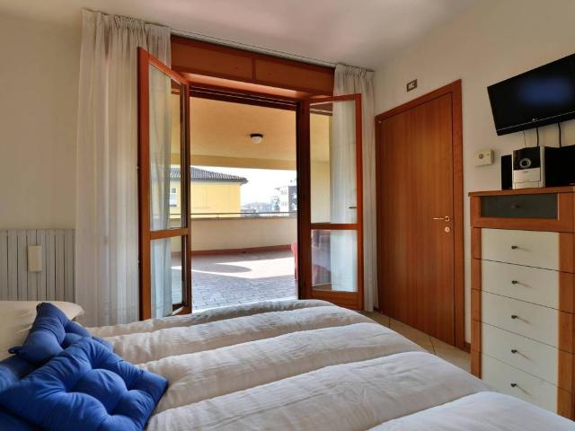 Appartamento in affitto a Bologna, Reggio Emilia