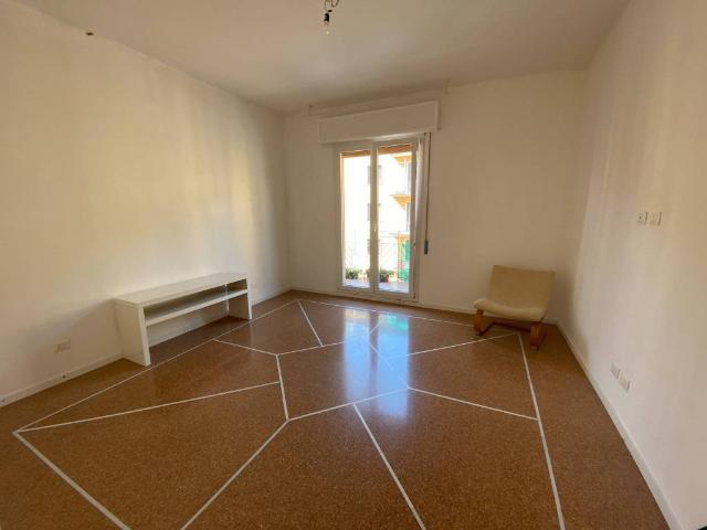 Appartamento in affitto a Porto-Saragozza, Bologna