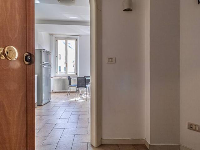 Appartamento in affitto a Santo Stefano, Bologna