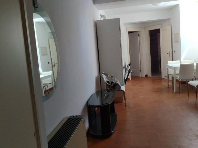 Appartamento in affitto a Santo Stefano, Bologna