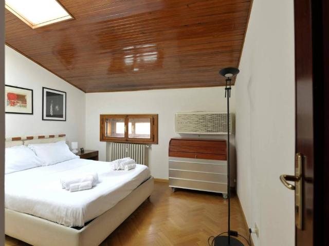 Appartamento in affitto a Santo Stefano, Bologna