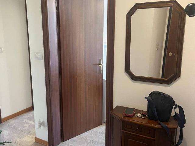 Appartamento in affitto a Santo Stefano, Bologna