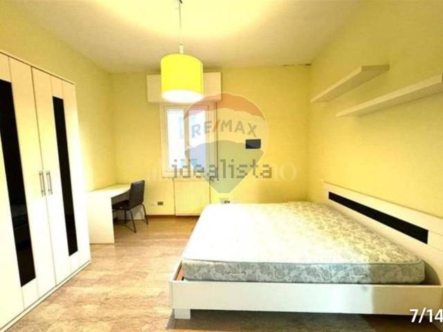 Appartamento in affitto a Santo Stefano, Bologna