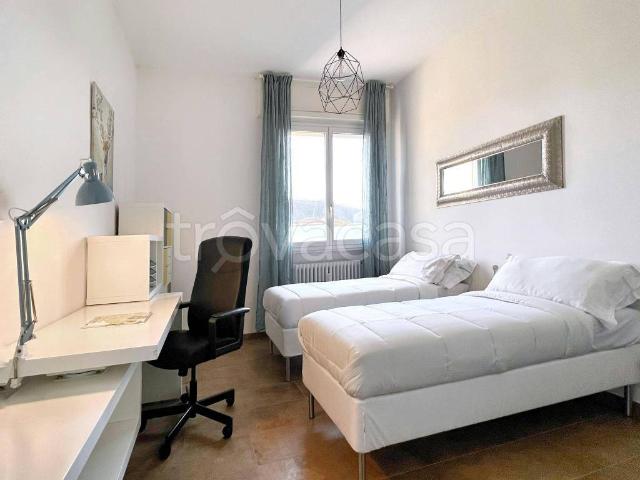 Appartamento in affitto a Valmorea, Lombardia