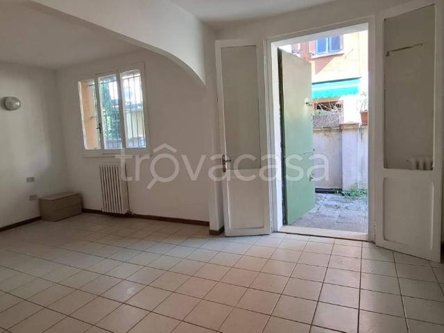Appartamento in affitto a Dozza, Bologna