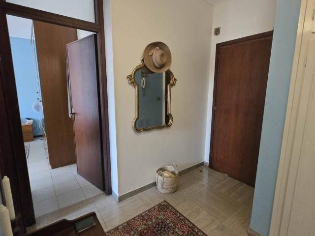 Appartamento in affitto a Bordighera, Liguria