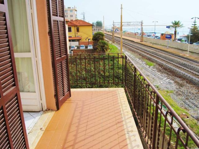 Appartamento in affitto a Bordighera, Liguria
