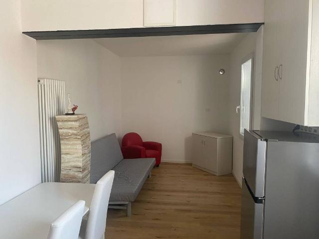 Appartamento in affitto a Bassa Reggiana, Re