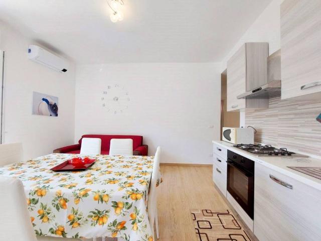 Appartamento in affitto a Borghetto Santo Spirito, Liguria