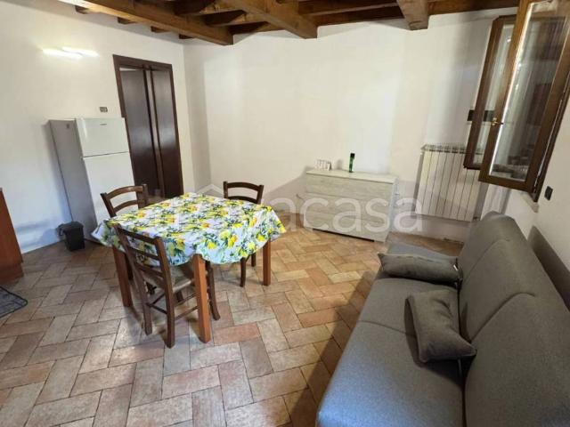 Appartamento in affitto a Borgo Mantovano, Pieve Di Coriano
